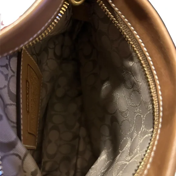 Vintage Coach British Tan Leather Mini Shoulder Bag Brass Hardware Collectible - Picture 7 of 8